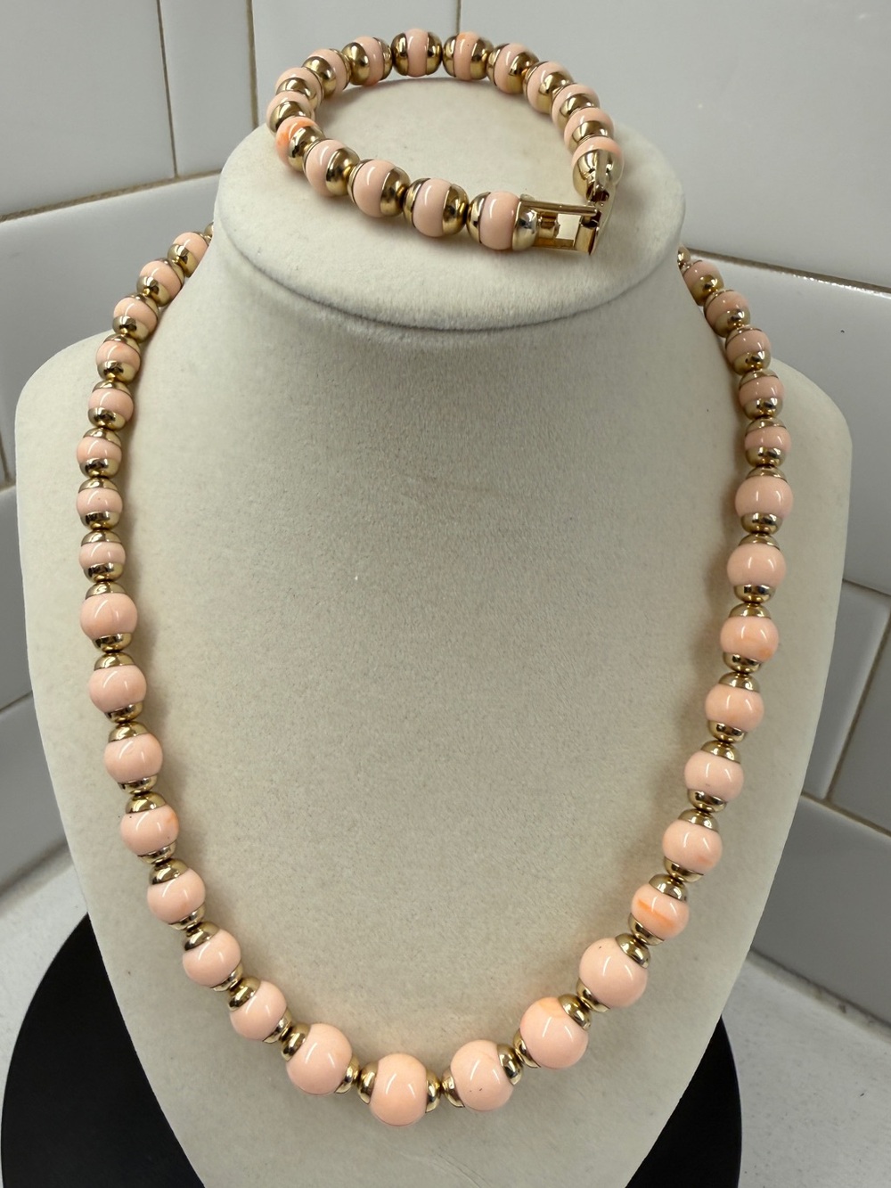 Classic Pink Bead Necklace and Bracelet Set